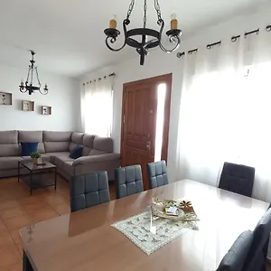 https://casa-mari-en-el-centro.1costadelsol.com